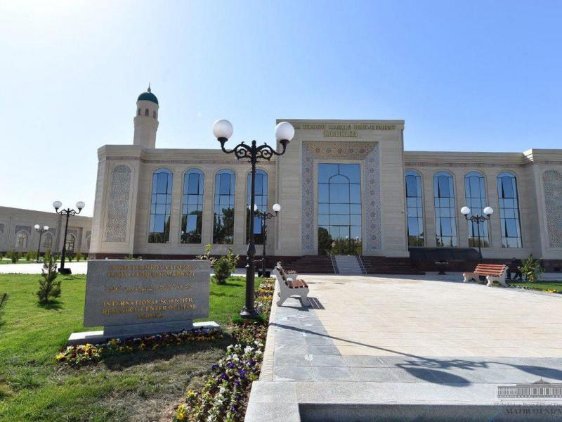 yaryaryprye.jpg